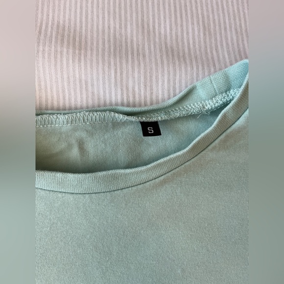 Alphalete Crop Top - Picture 3 of 5